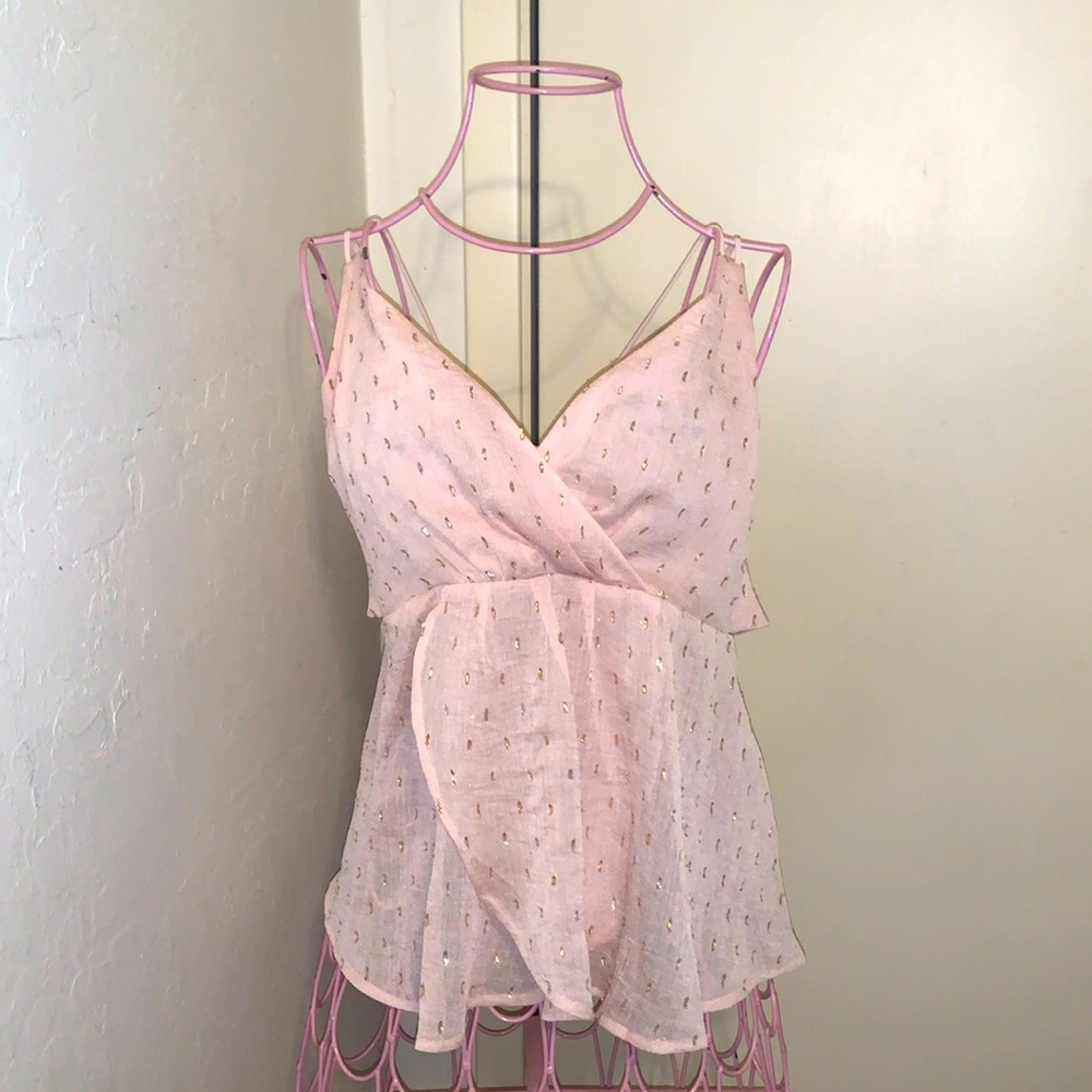 🎁Like New Express Women's Blush Pink Metallic Camisole #008634086- Medium (8-10) - Picture 6 of 16